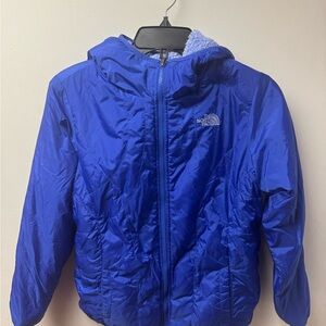 Kid’s Reversible The North Face Blue Puffer Jacket Lightweight Hooded Design